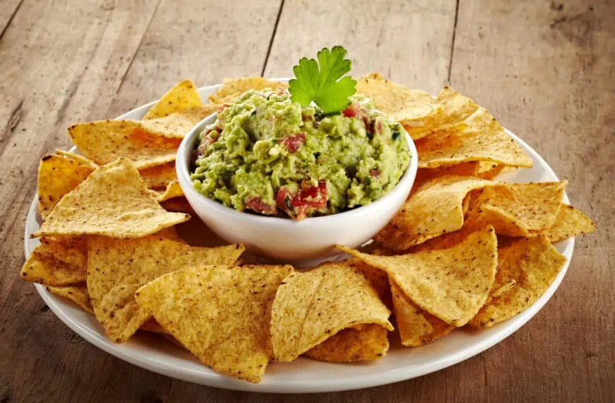 Nachos con Guacamole