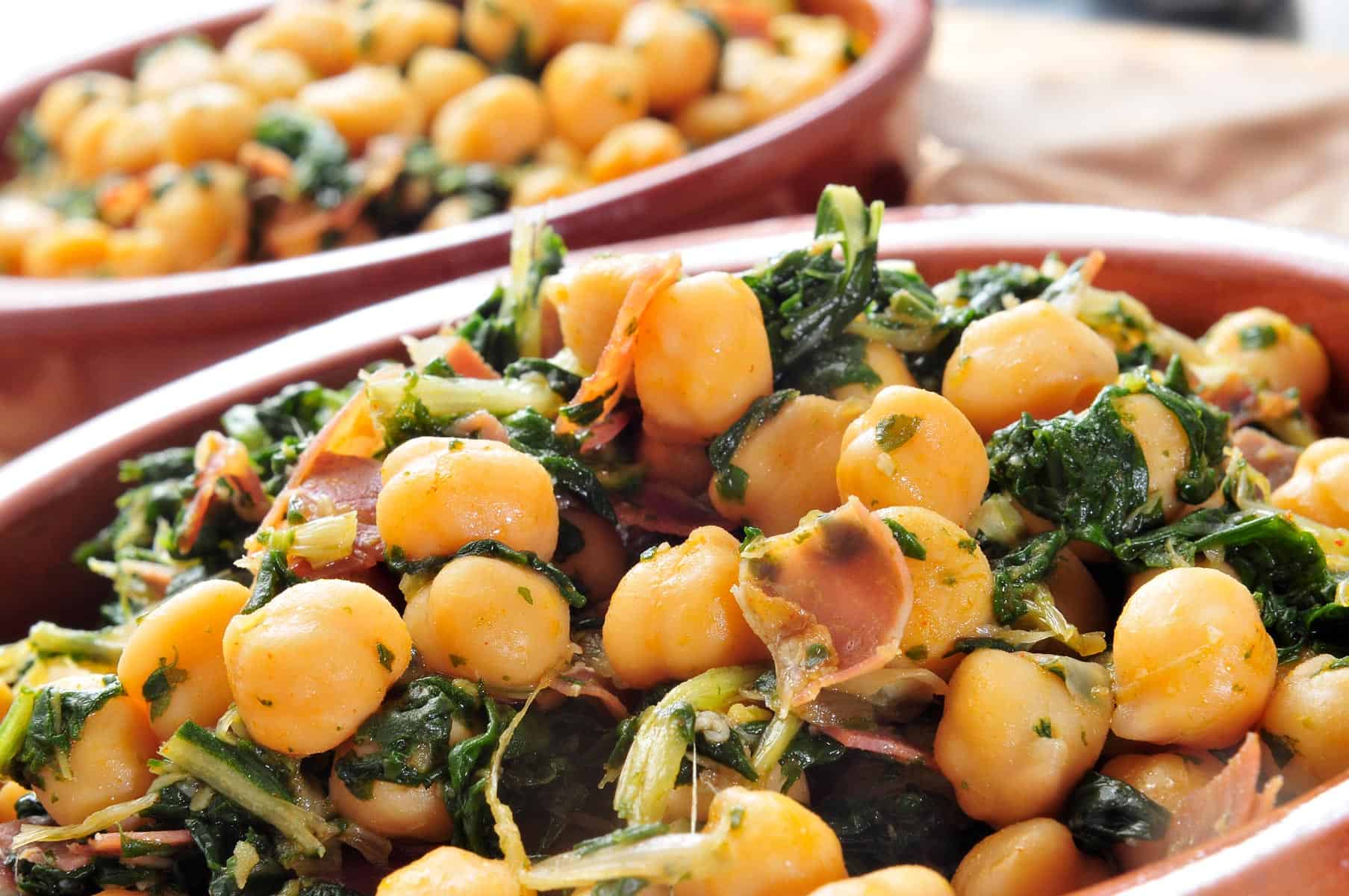 Receta de Potaje de Garbanzos con Espinacas
