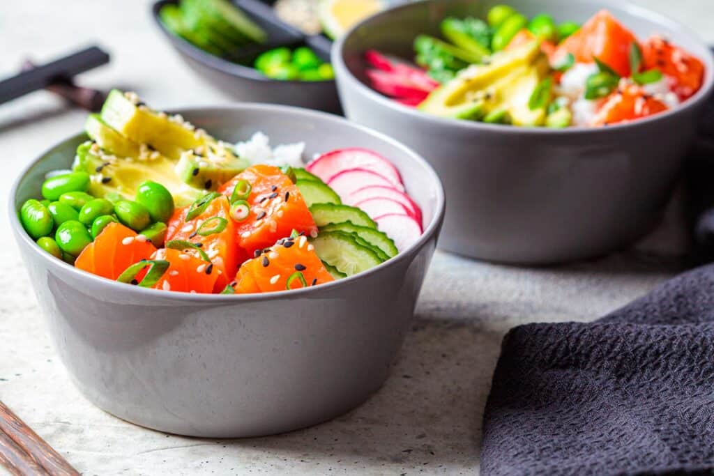 Receta de Poke Bowl de Salmón