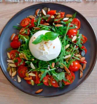 Ensalada de Tomate y Burrata