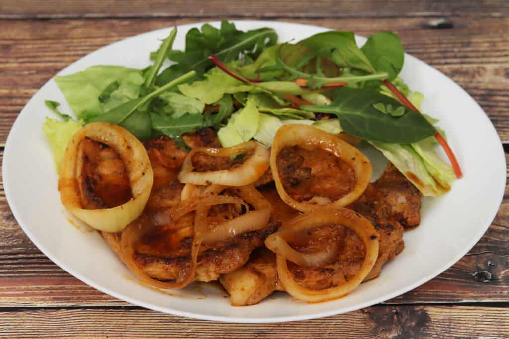 receta de chuletas de cerdo encebolladas