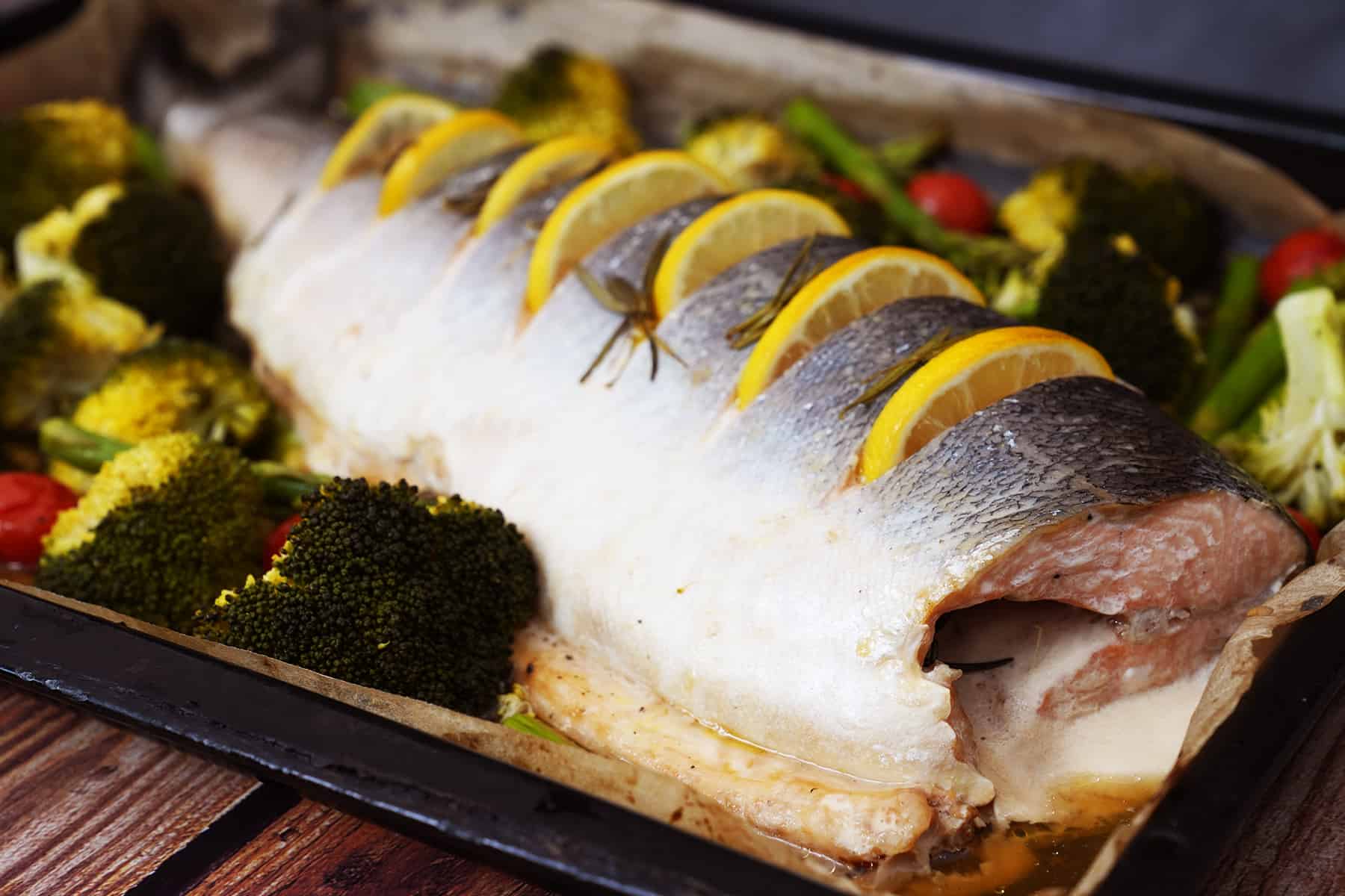 receta de salmon entero al horno