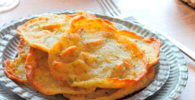 Tortilla de Camarones: La Legendaria Receta al Estilo Cádiz