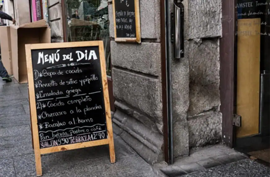 Menú del Día: La Tradición del Almuerzo Español en Diferentes Ciudades