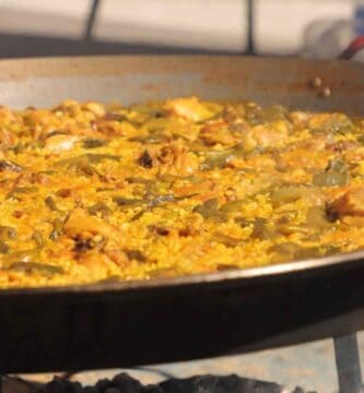 Paella Valenciana Típica