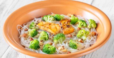 Fideos de Arroz con Verduras