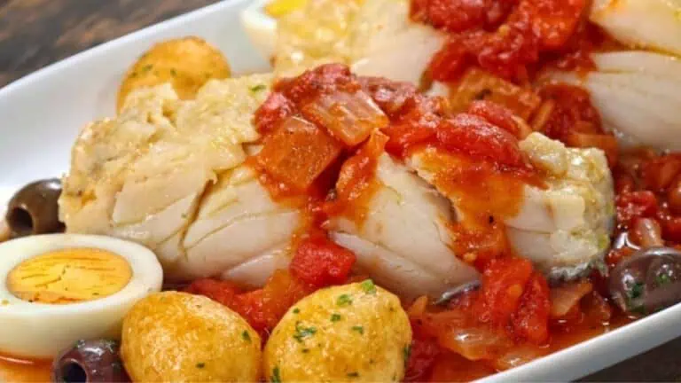 Bacalao a la Tranca con Pimientos y Patatas