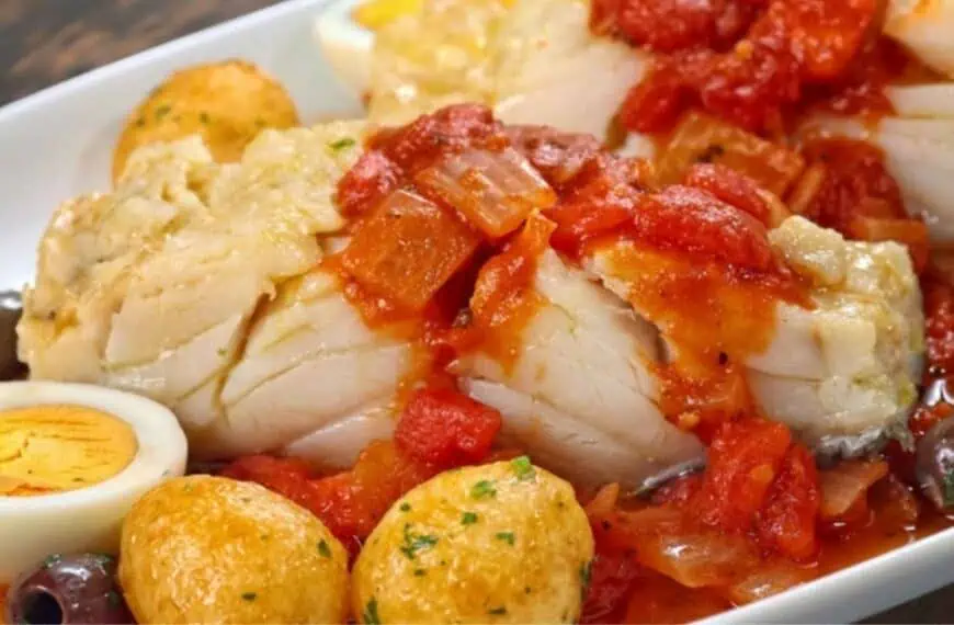 Bacalao a la Tranca con Pimientos y Patatas
