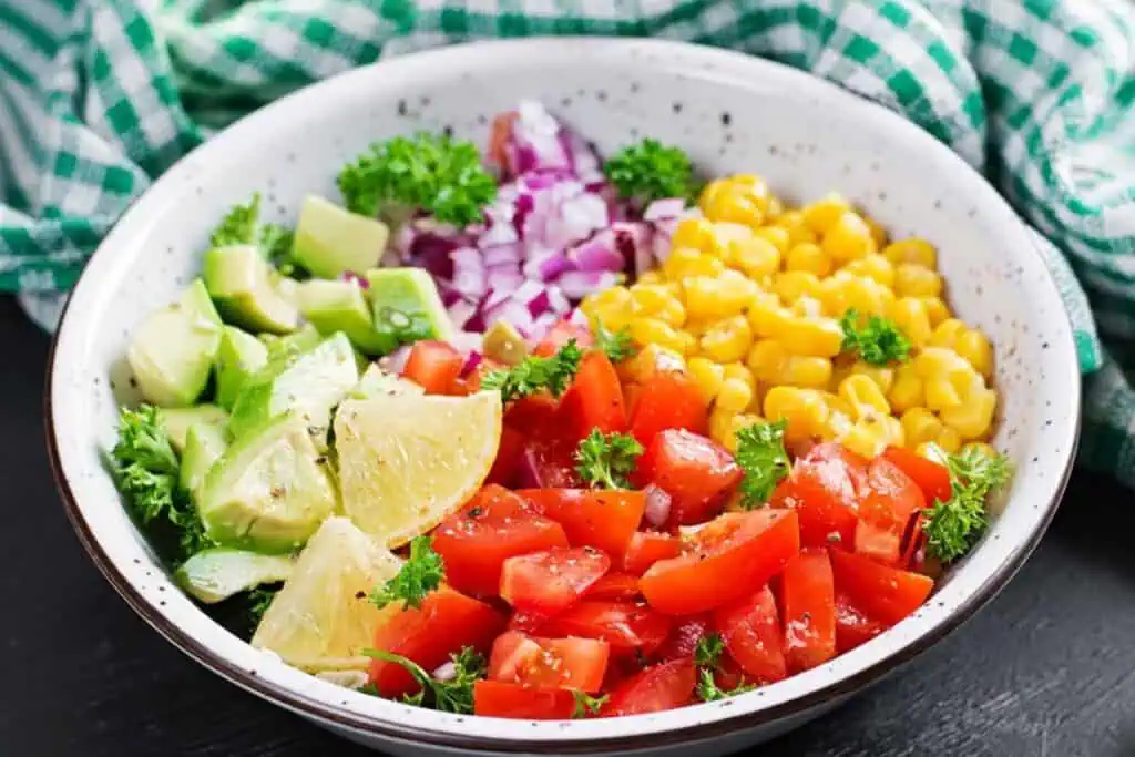 Ensalada de Maíz Dulce y Tomate